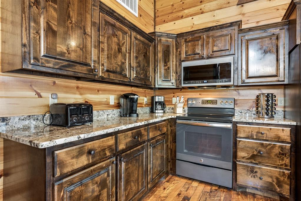 38 Rough Cut Circle Property Photo 17