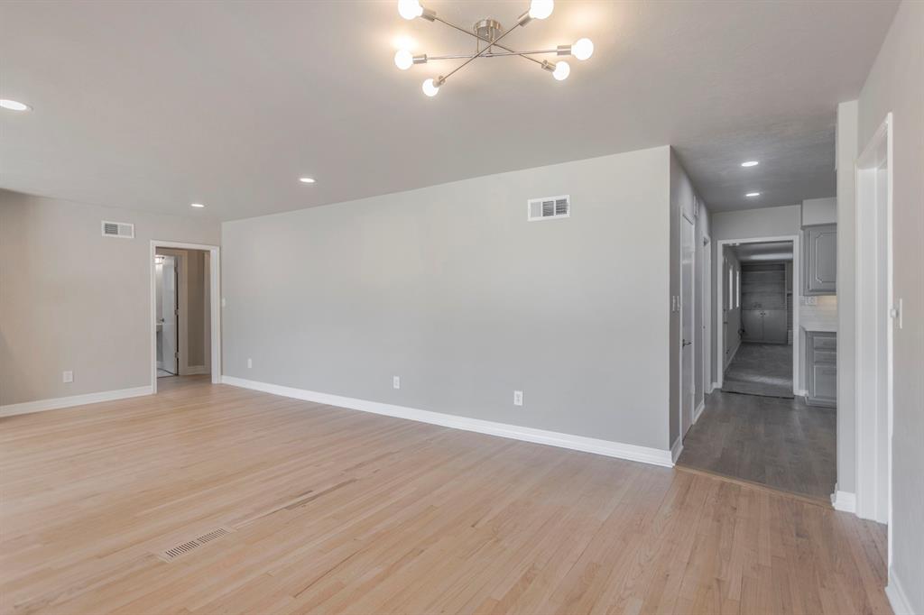 406 Nw 45th Street Property Photo 9