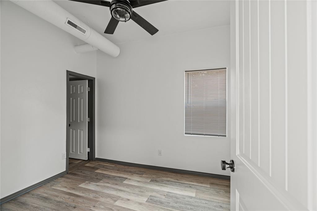 2136 Sw 23rd Street Property Photo 7