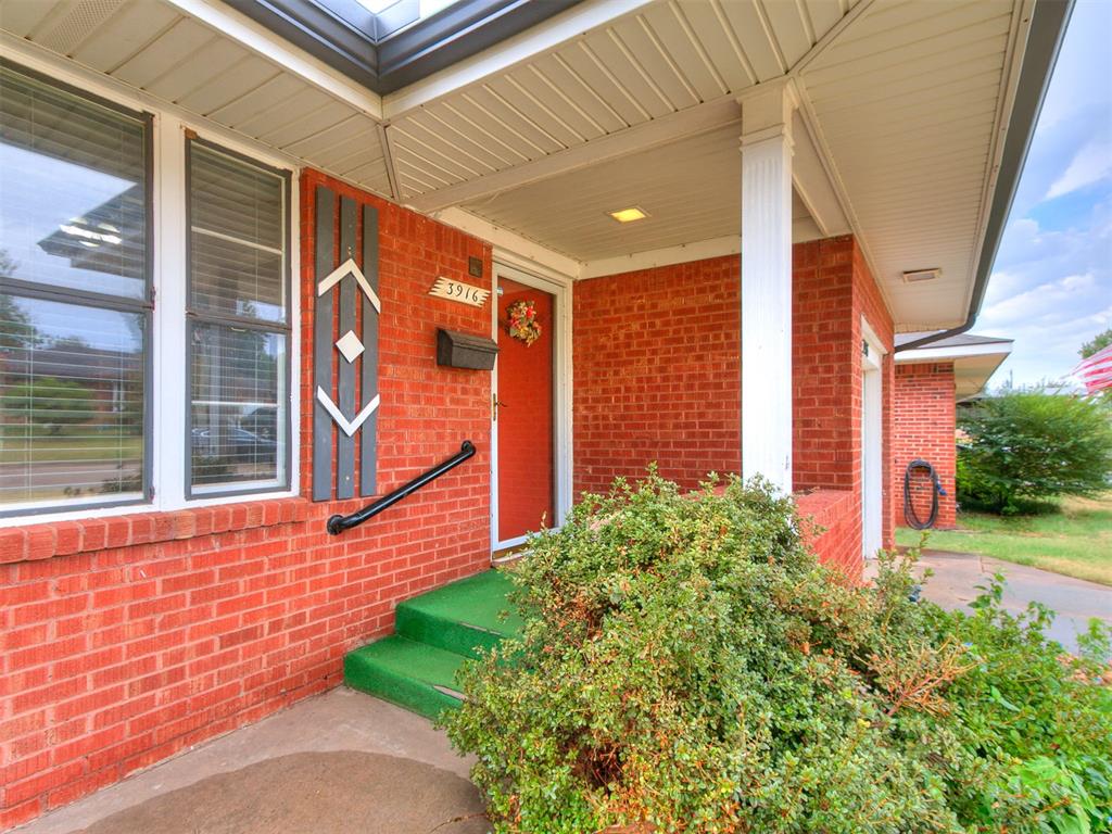 3916 Cashion Place Property Photo 4