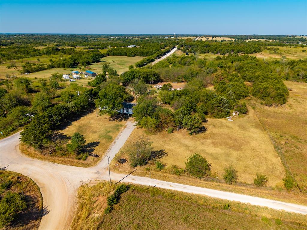 49940 Bob Crouch Drive Property Photo 3