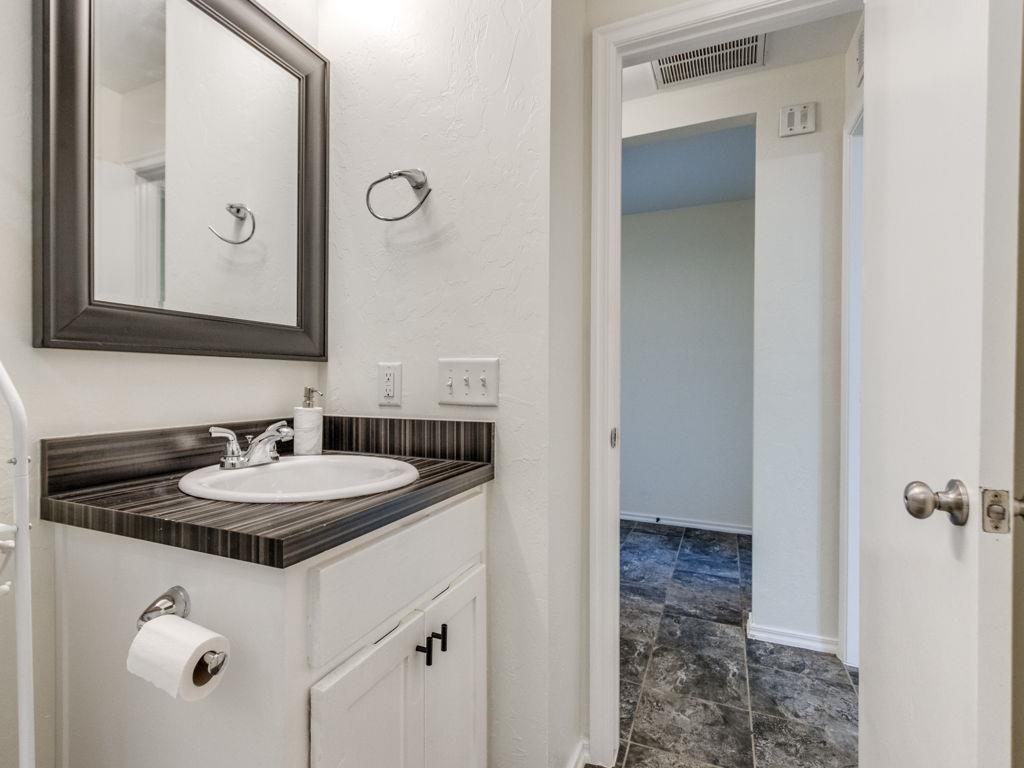 13112 Native Plant Road Property Photo 7