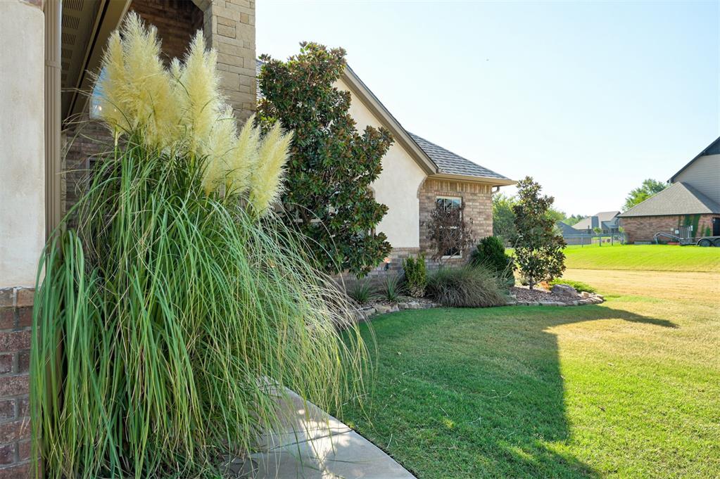 13460 Ridge Circle Property Photo 4