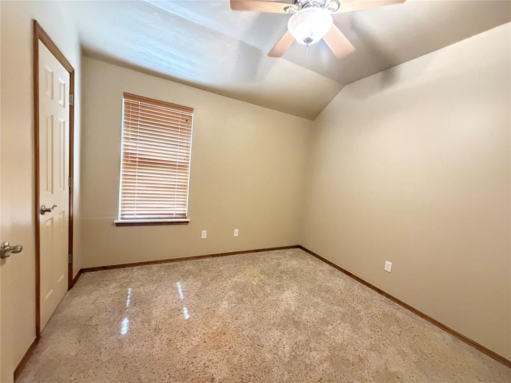 613 Okie Ridge Road Property Photo 13