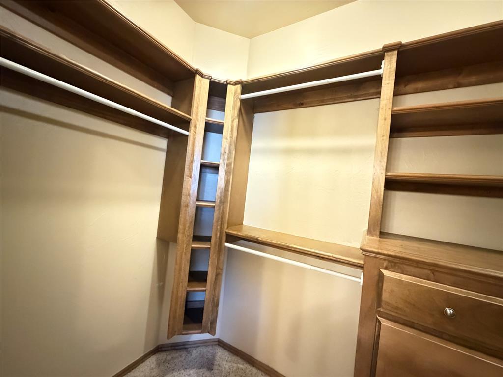 613 Okie Ridge Road Property Photo 30