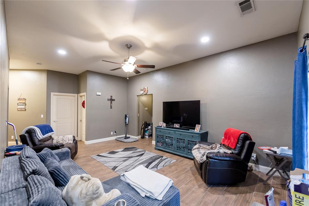 103 Ranch Road Property Photo 6