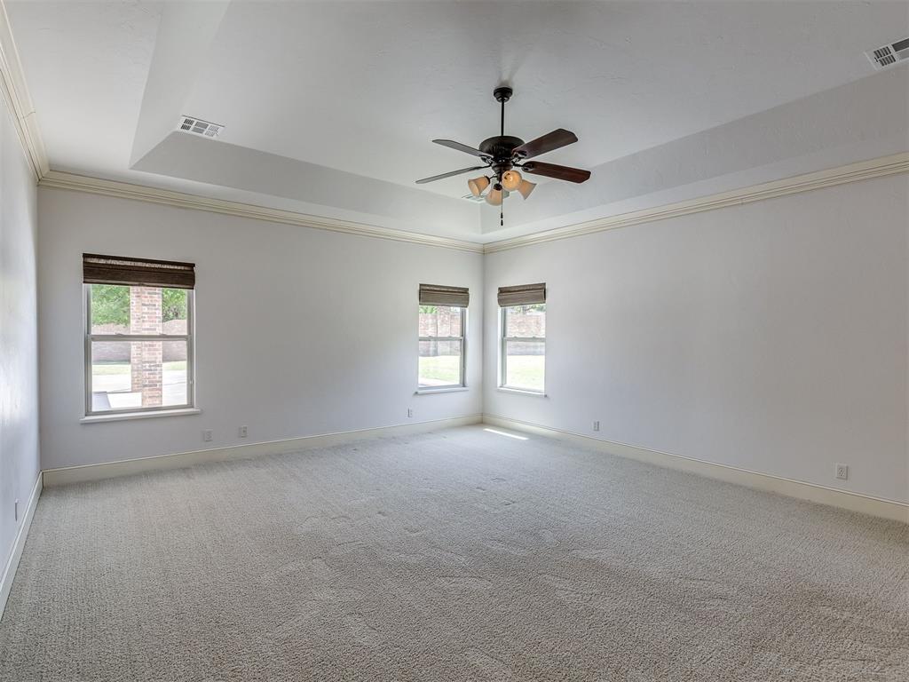 12325 Carriage Way Property Photo 29