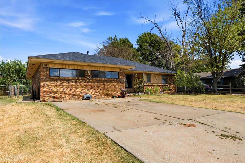 1313 Sw 68th Street Property Photo 1