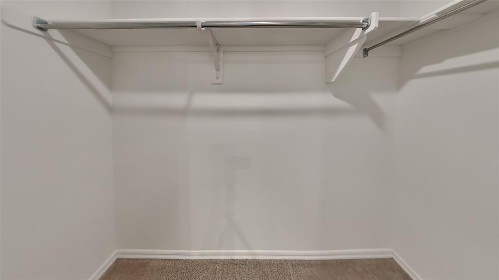 16300 Harvester Drive Property Photo 9