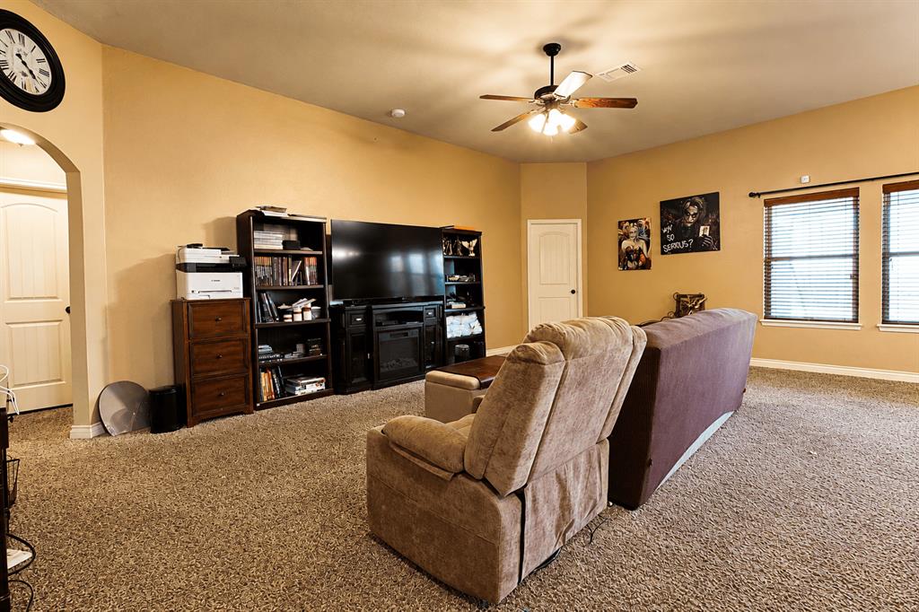 3401 Bear Mountain Drive Property Photo 3