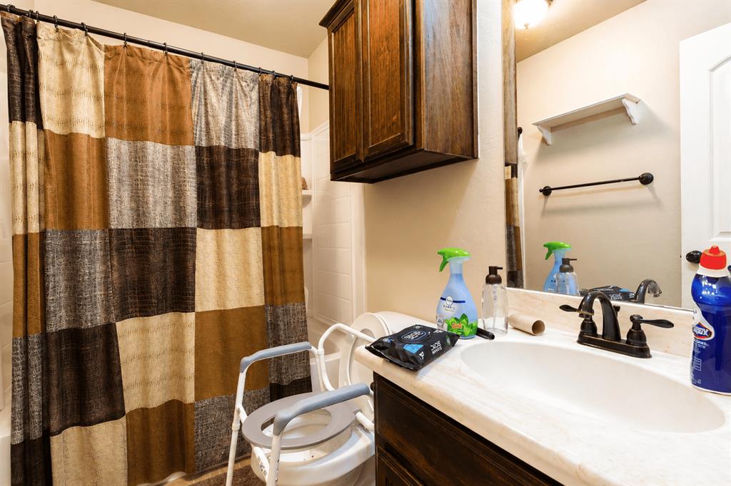 3401 Bear Mountain Drive Property Photo 15