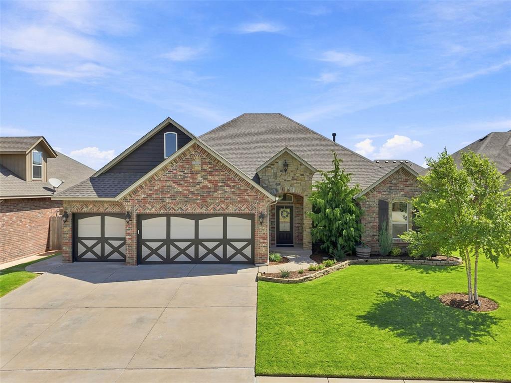 6400 Bent Wood Drive Property Photo 1