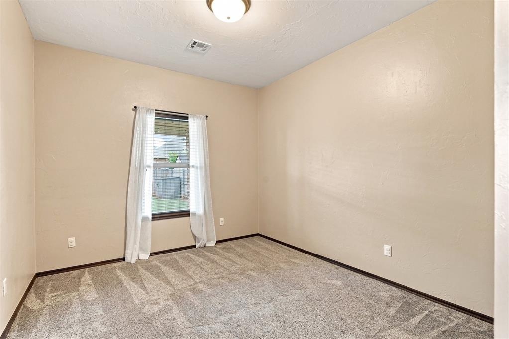 6400 Bent Wood Drive Property Photo 22