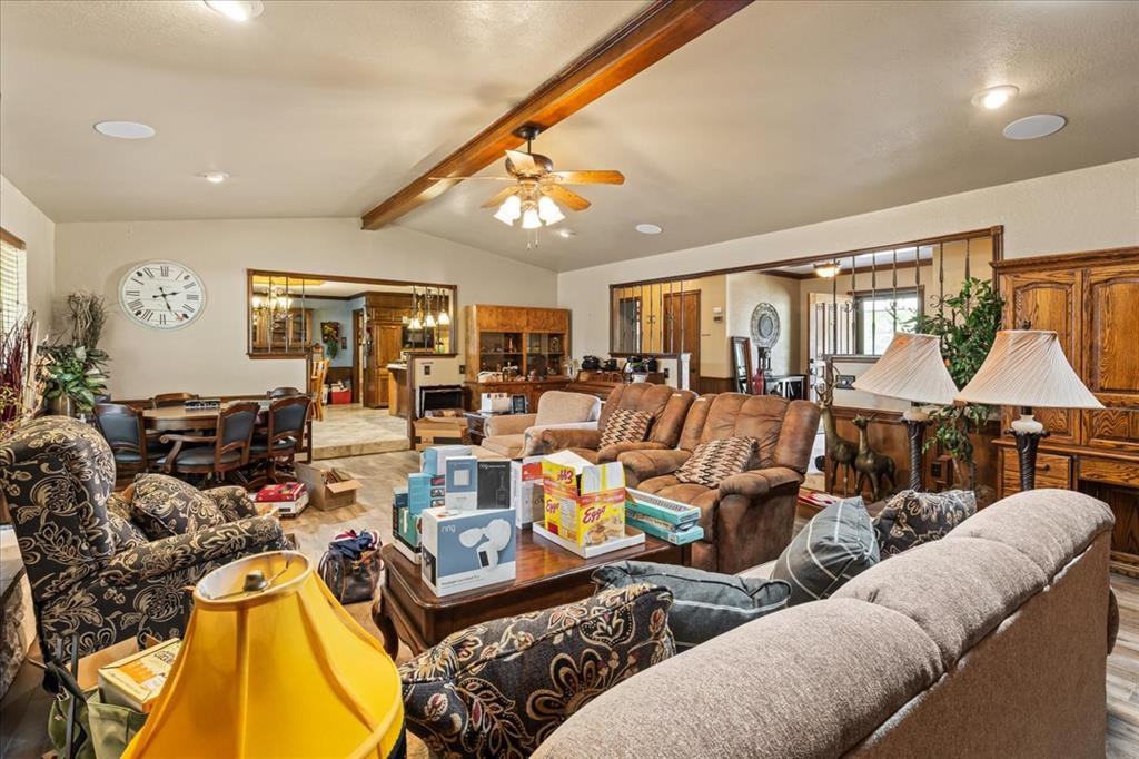 826 S Ebeling Drive Property Photo 10