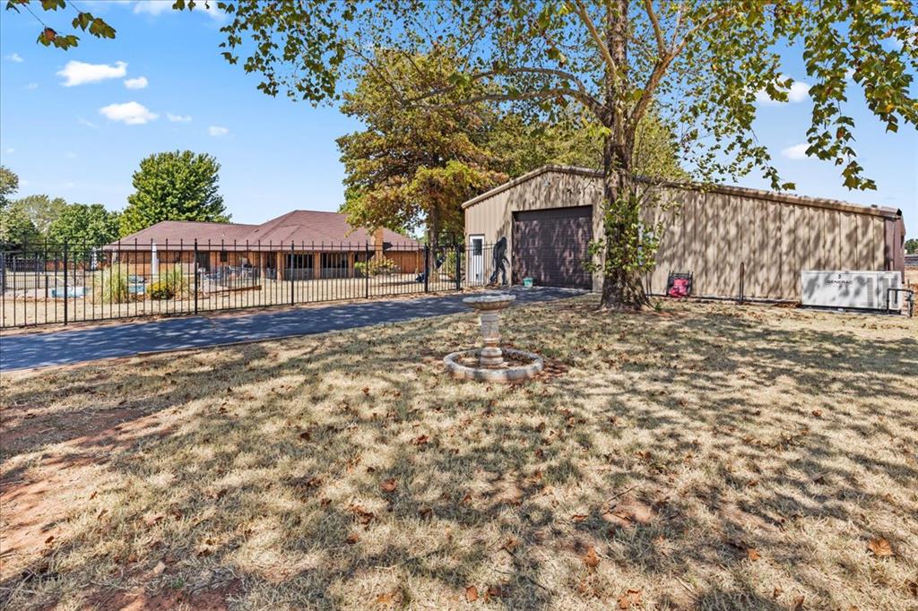 826 S Ebeling Drive Property Photo 35