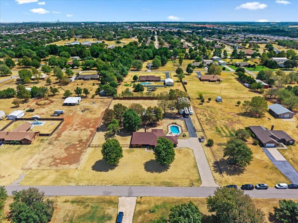 826 S Ebeling Drive Property Photo 36
