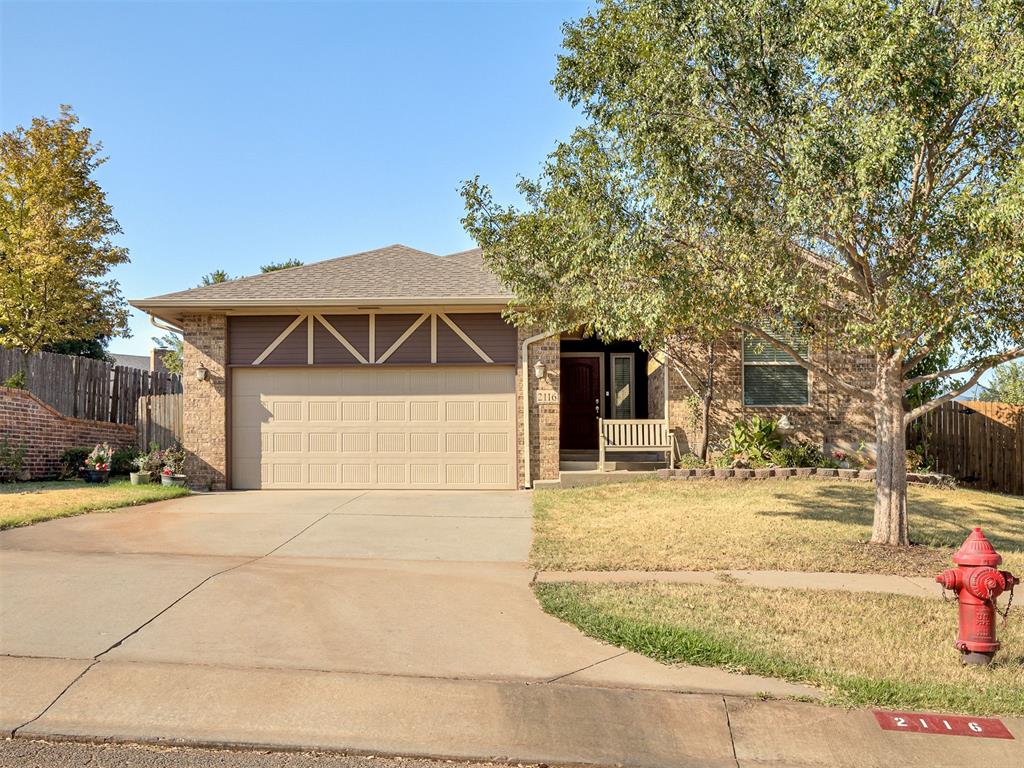 2116 Diana Drive Property Photo 1