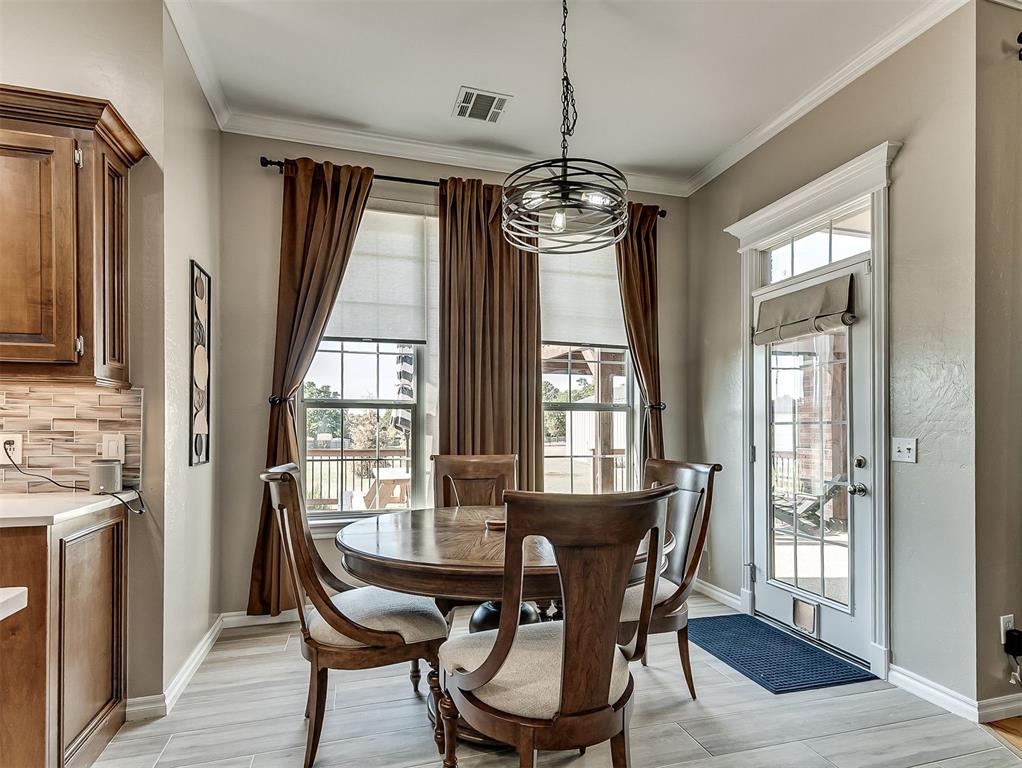 20180 Se 43rd Street Property Photo 9