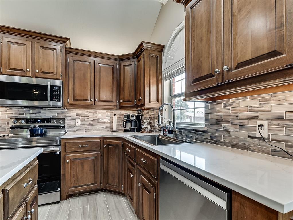 20180 Se 43rd Street Property Photo 14
