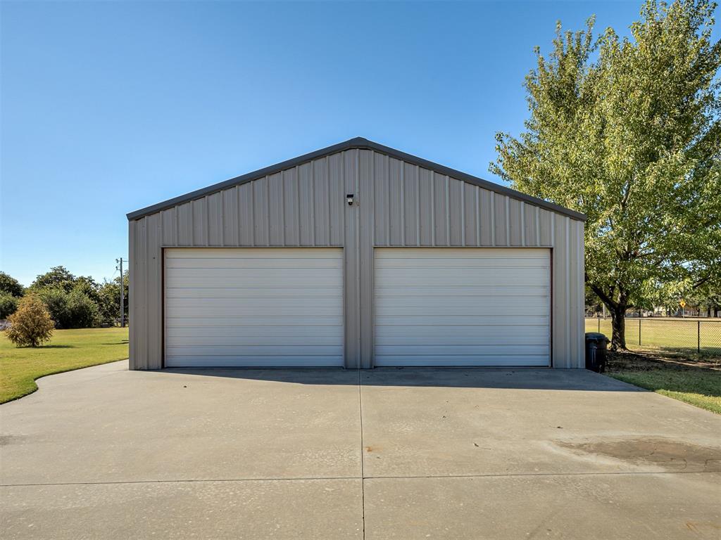 20180 Se 43rd Street Property Photo 40