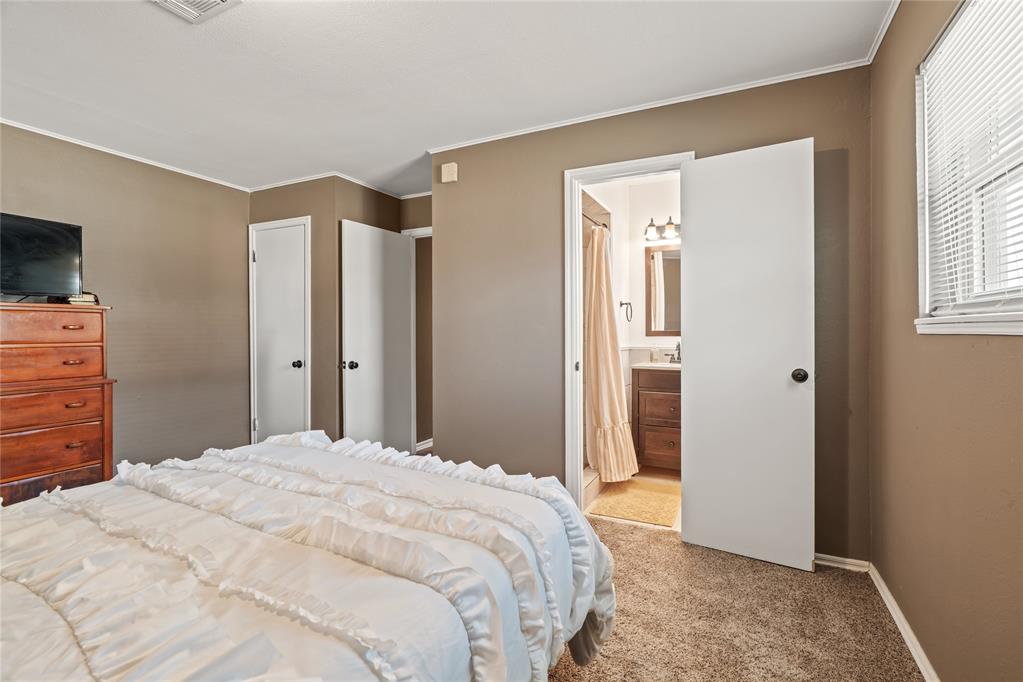 561 Skyview Drive Property Photo 14