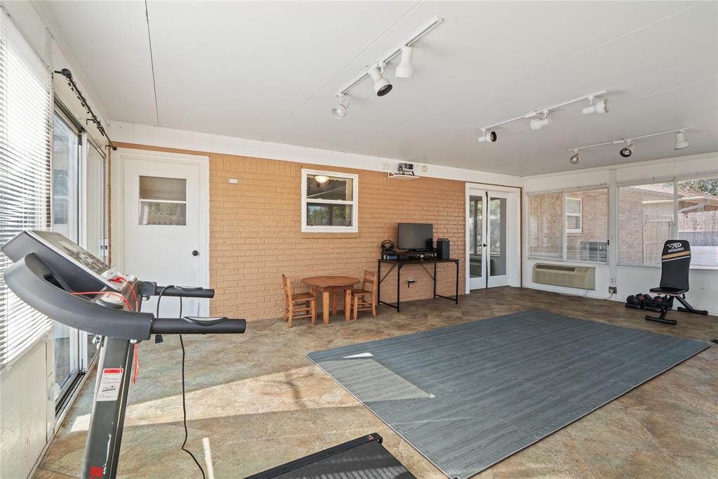 561 Skyview Drive Property Photo 23