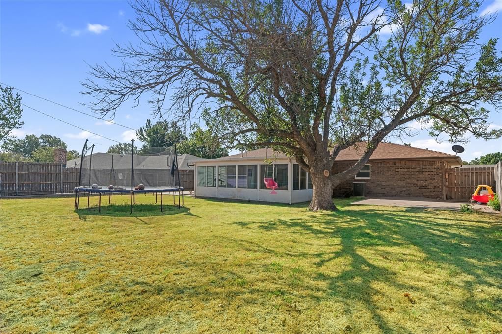 561 Skyview Drive Property Photo 28