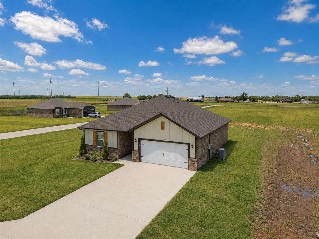 1710 Oak Way Property Photo 32