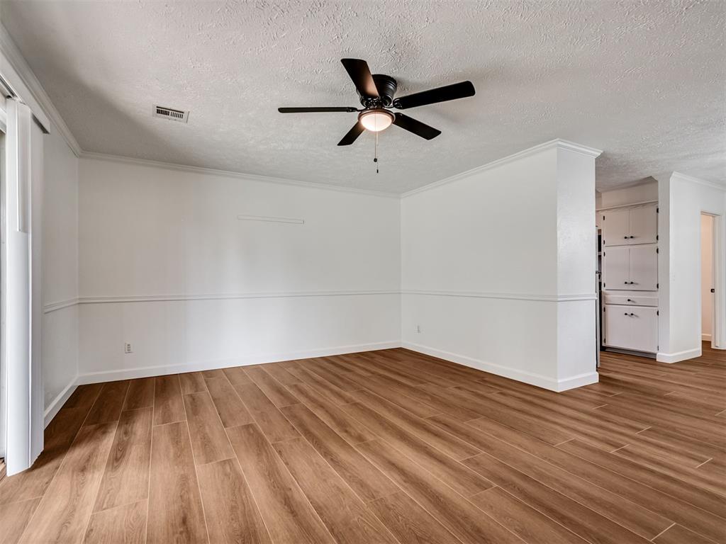 7608 Nw 25th Street Property Photo 6
