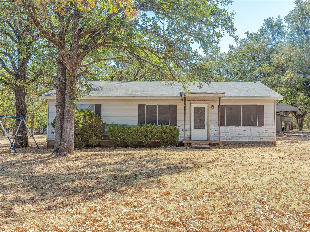 8530 Lakewood Avenue Property Photo 3