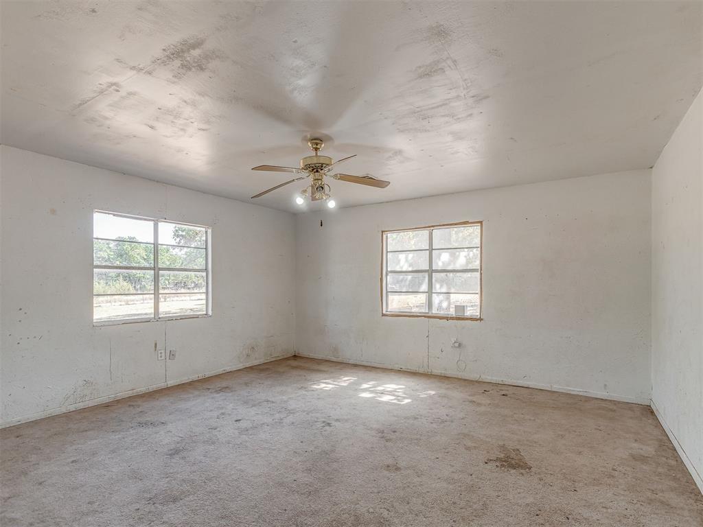 8530 Lakewood Avenue Property Photo 20