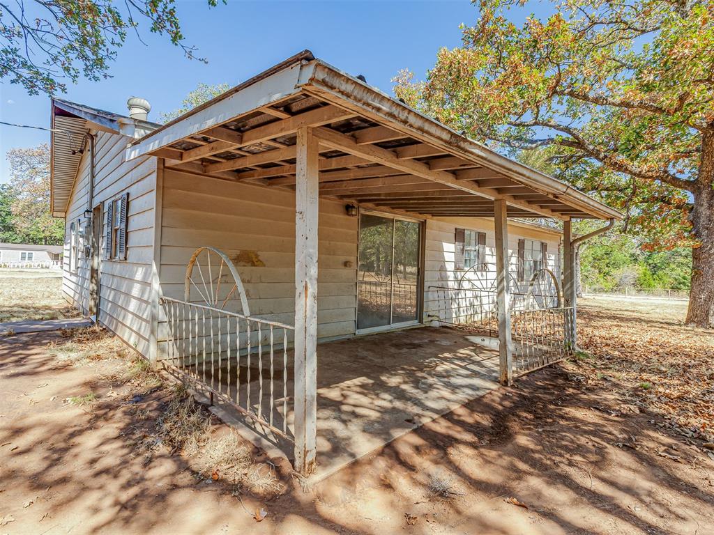 8530 Lakewood Avenue Property Photo 30