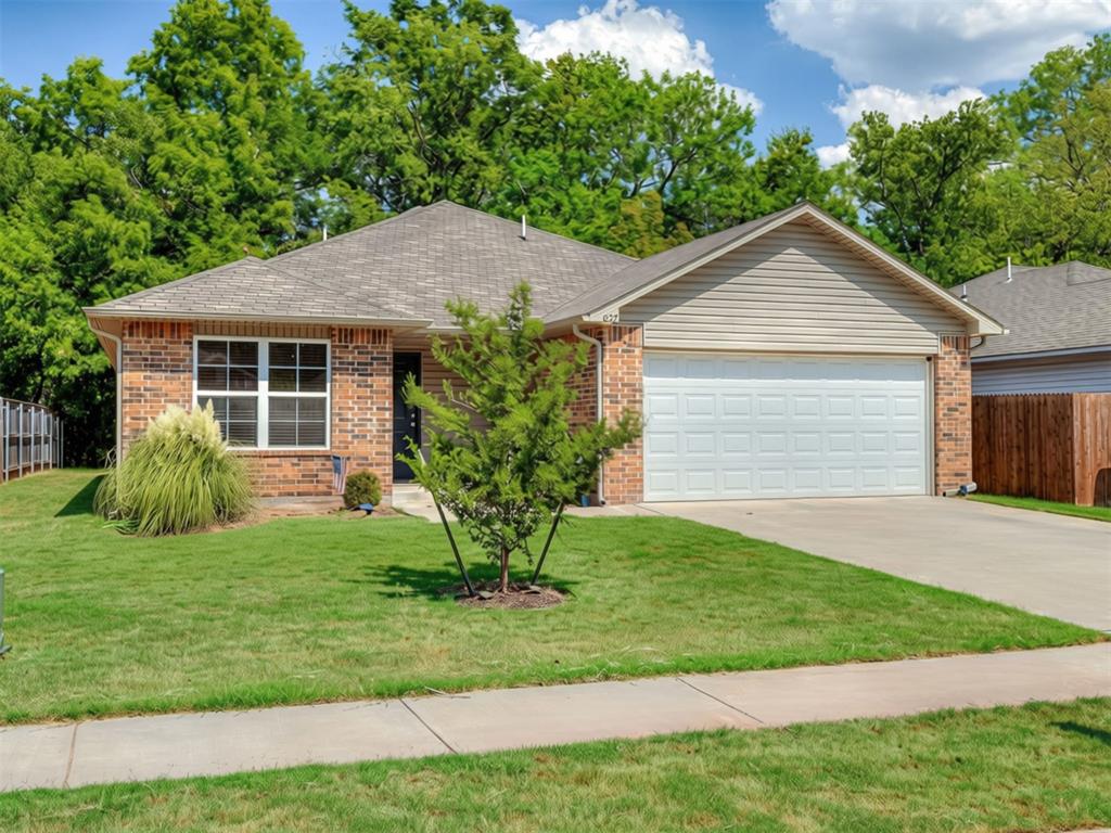827 Highgarden Circle Property Photo 1