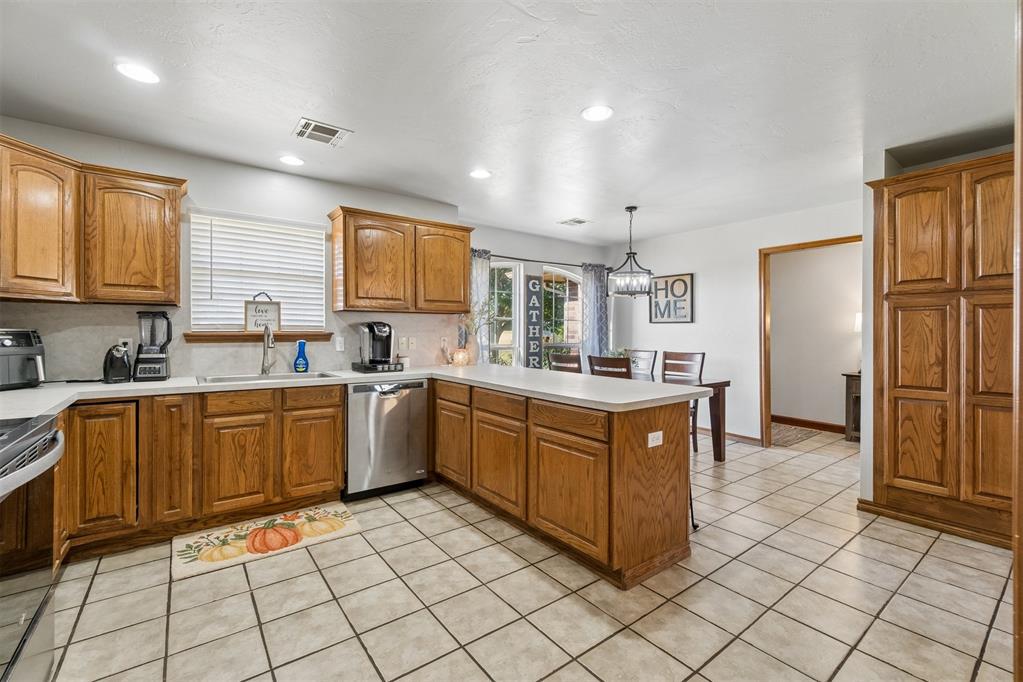 2096 County Road 1237 Property Photo 11