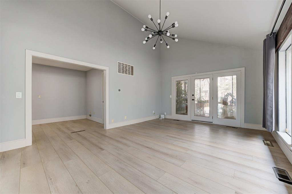 6413 Centennial Court Property Photo 10