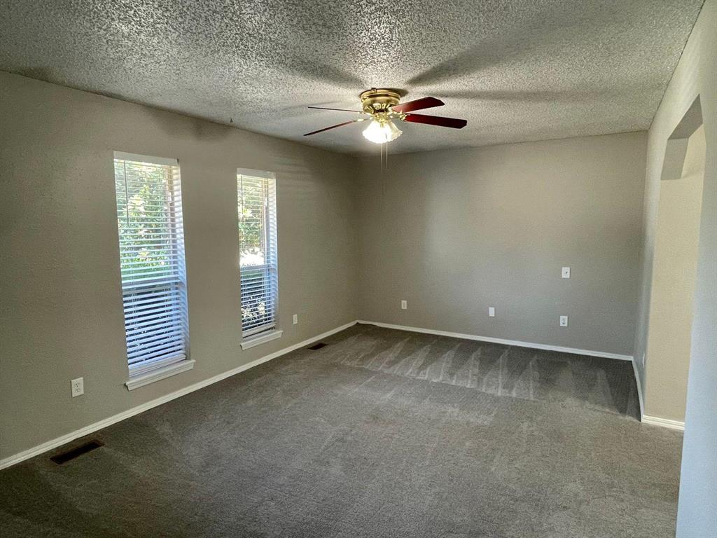 6712 18th Circle Property Photo 6