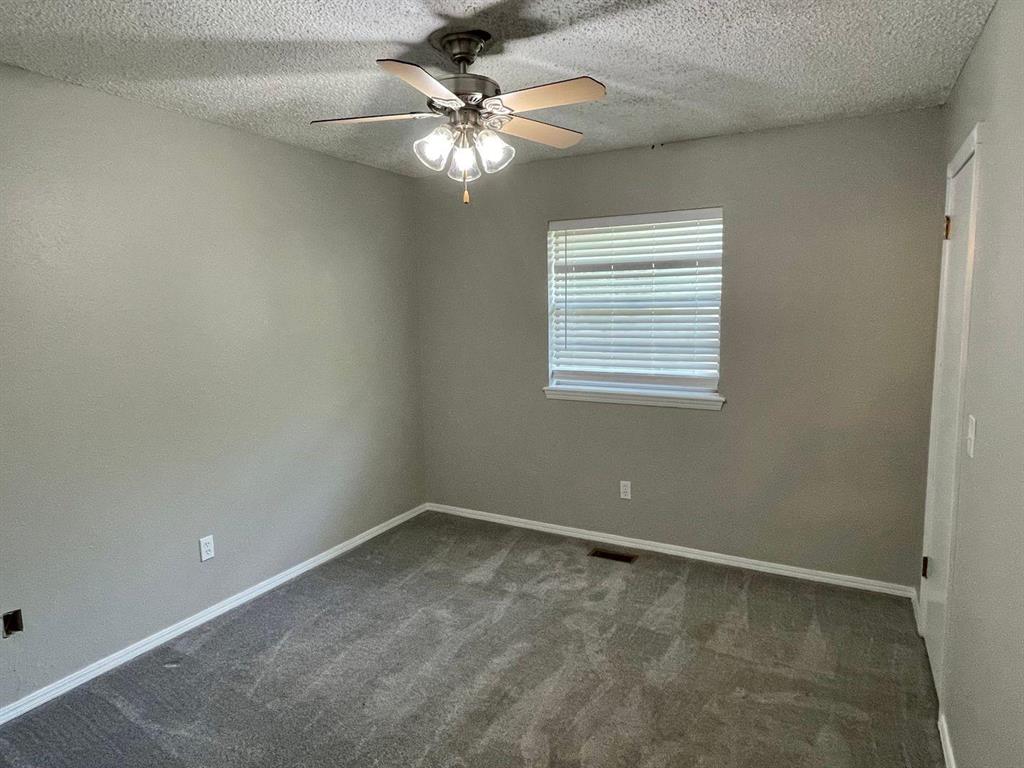 6712 18th Circle Property Photo 8