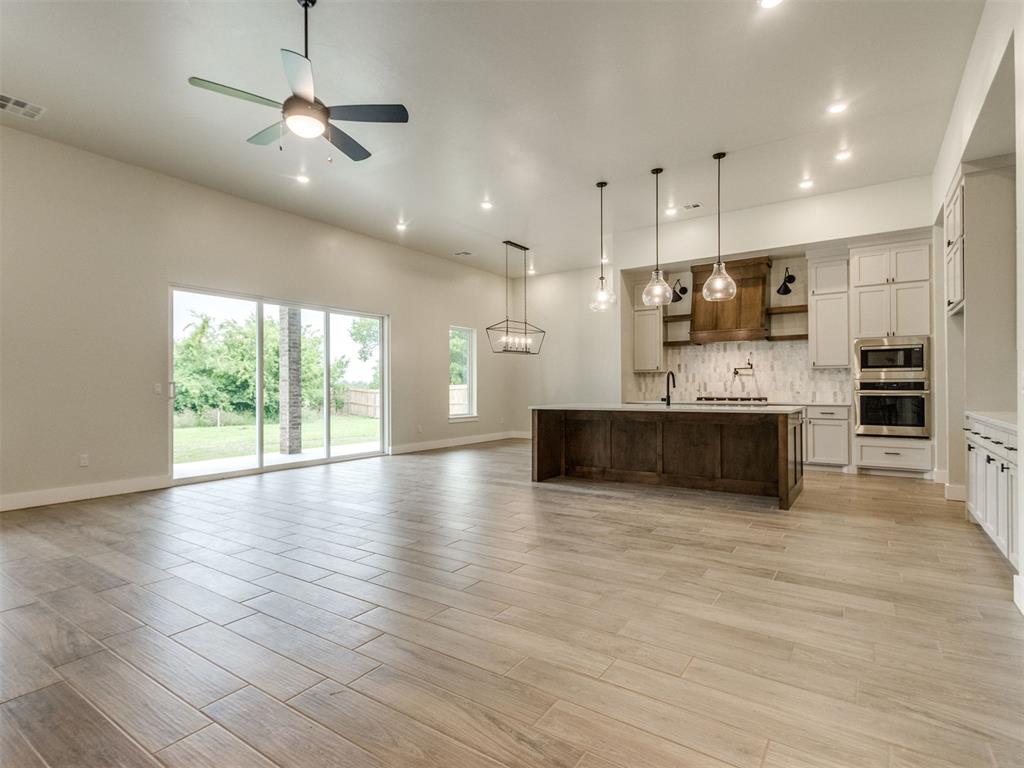 4025 Great Redwood Road Property Photo 8
