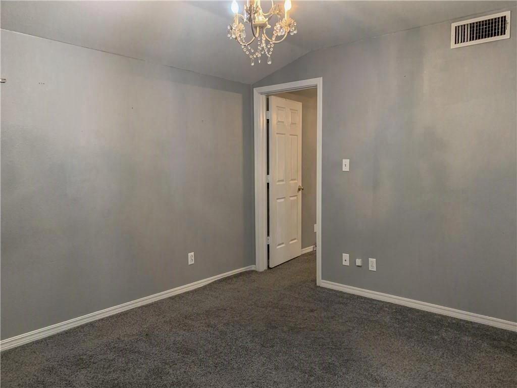 600 W Russell Avenue Property Photo 13