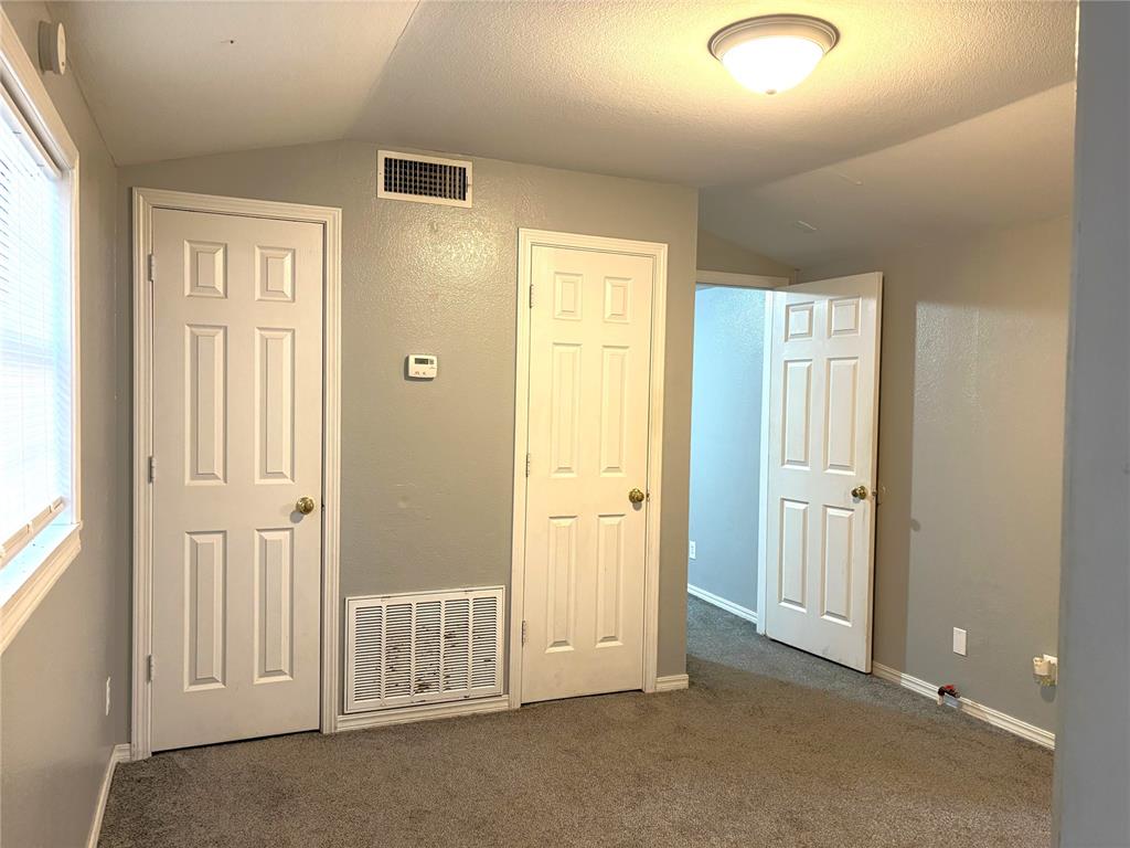 600 W Russell Avenue Property Photo 13