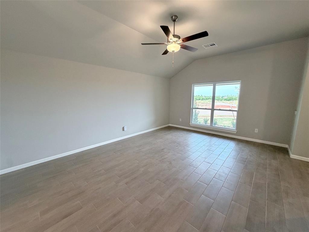 3028 Nw 196th Street Property Photo 2