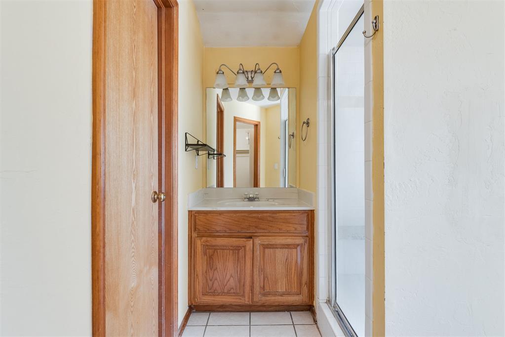 13624 Prairie View Lane Property Photo 12