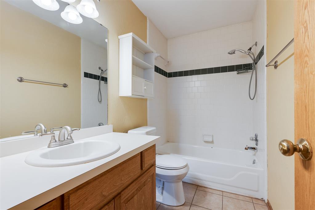 13624 Prairie View Lane Property Photo 14