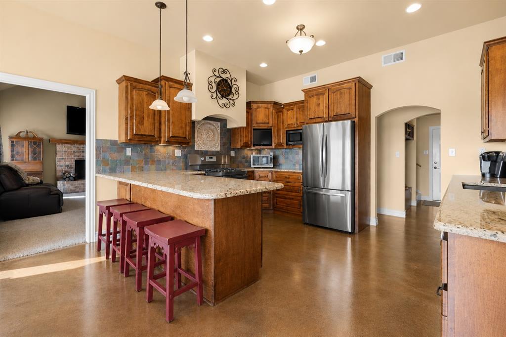 10300 Joseph Way Property Photo 6