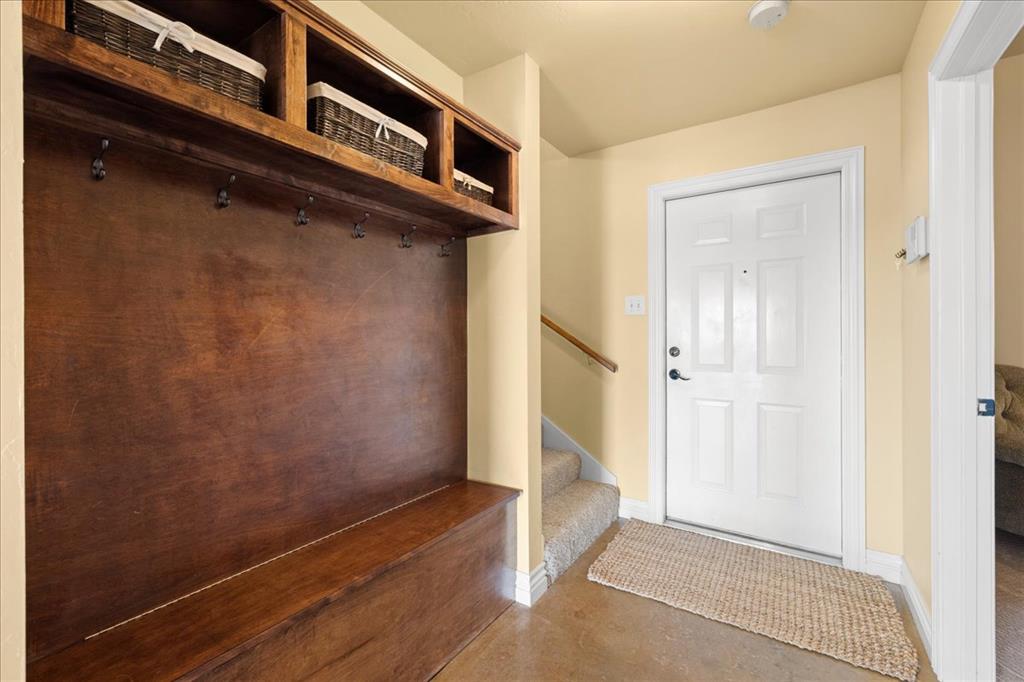 10300 Joseph Way Property Photo 22