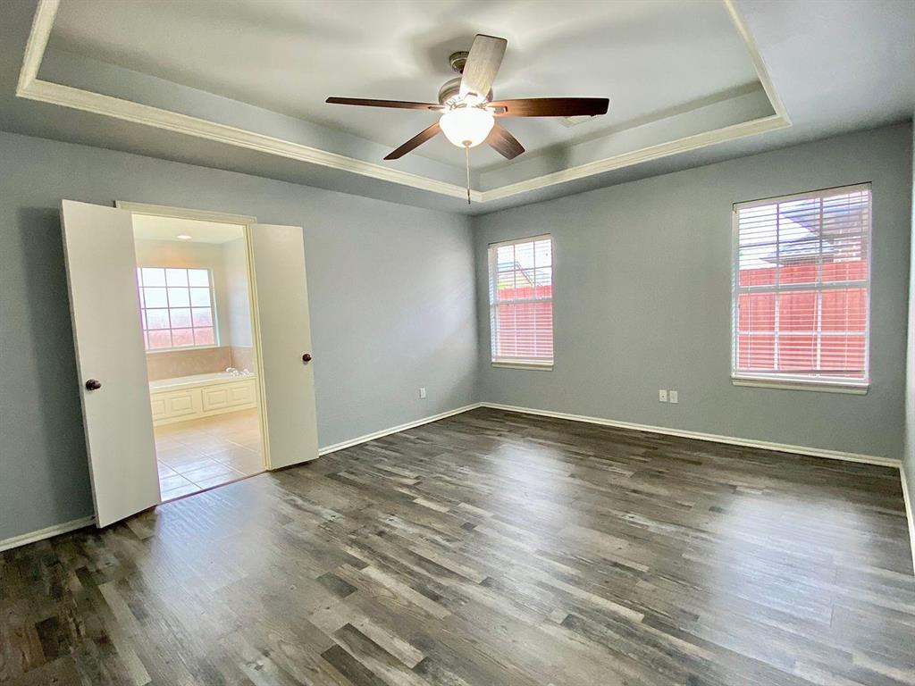 4805 Stag Horn Drive Property Photo 9