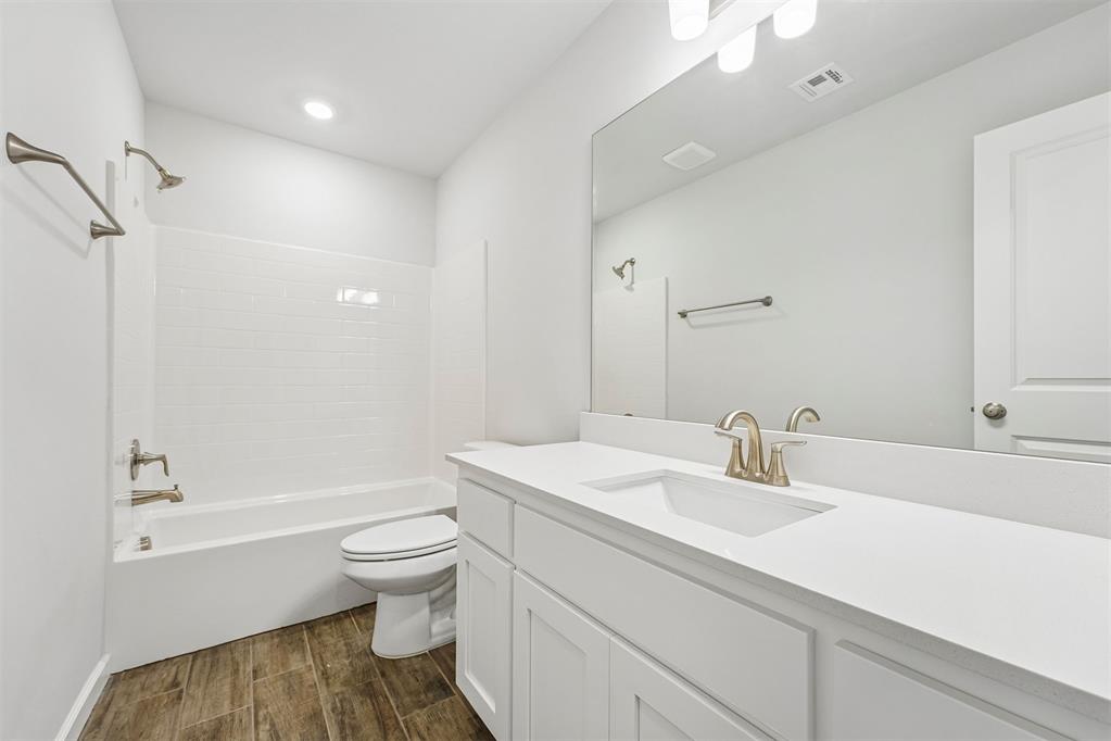 3032 Nw 196th Place Property Photo 23