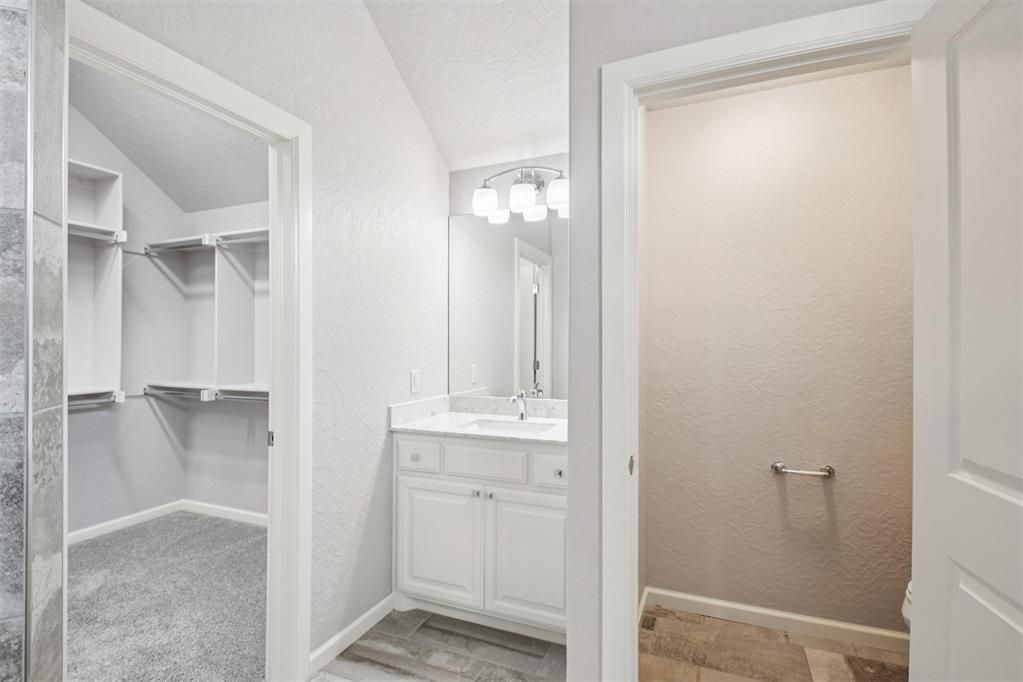 512 Mosswood Road Property Photo 28