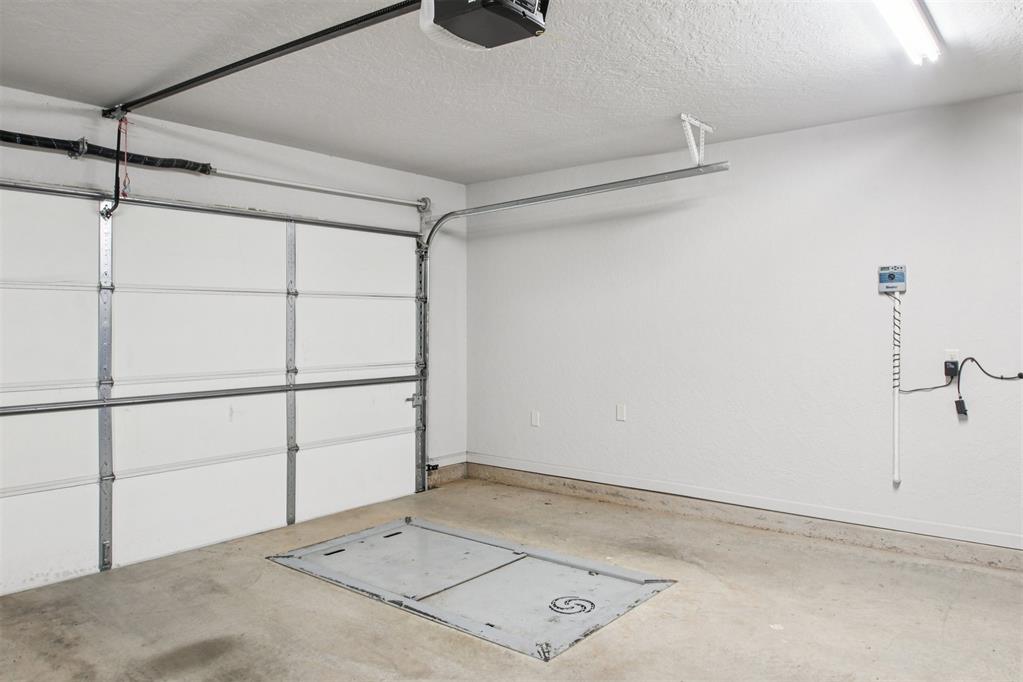 512 Mosswood Road Property Photo 33