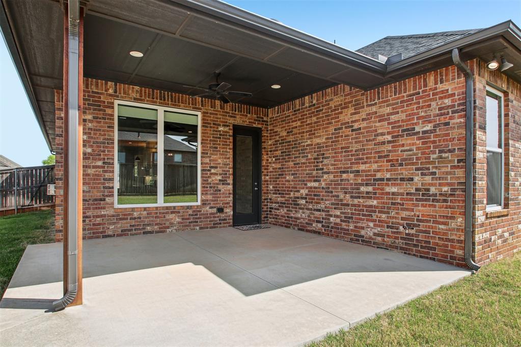 512 Mosswood Road Property Photo 34